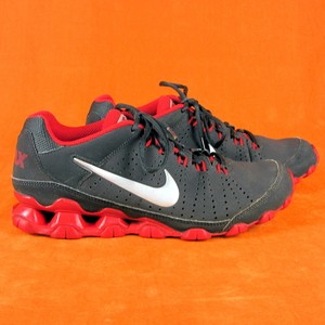 nike reax red