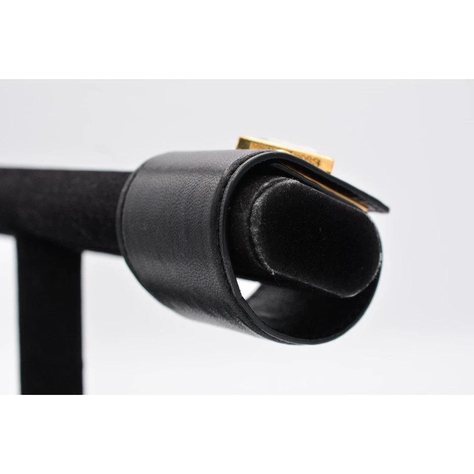 Michael Kors Cinturón Ancho Brazalete Brazalete Cuero Negro Dorado Brazalete Grueso Bin6 Foto 4 de 4