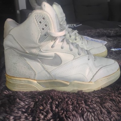 Nike Air Delta Force High Great Condition Mens 10.5 Rare 90s White