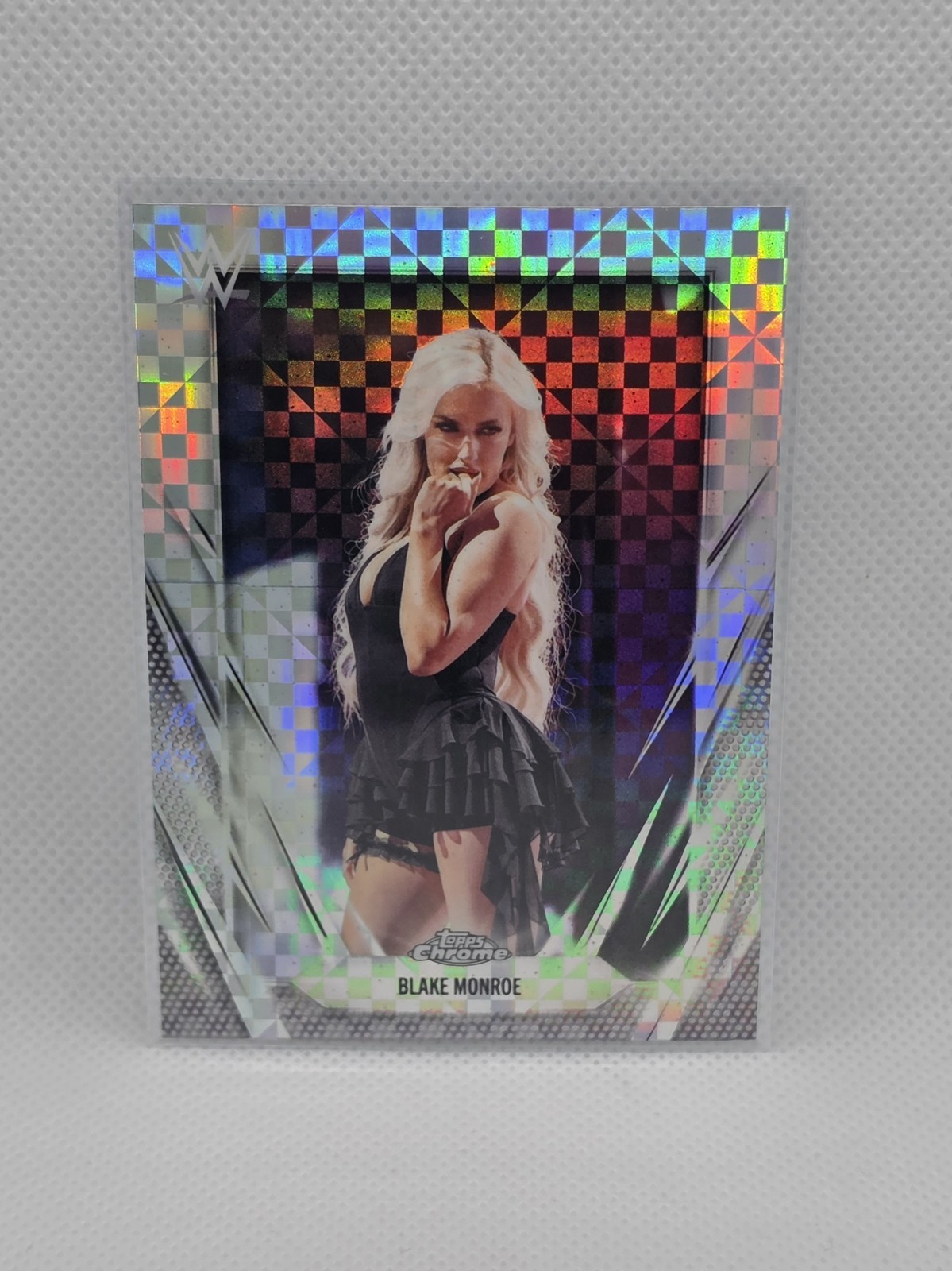 2026 Topps Chrome WWE - Blake Monroe #176 X-Fractor (RC)