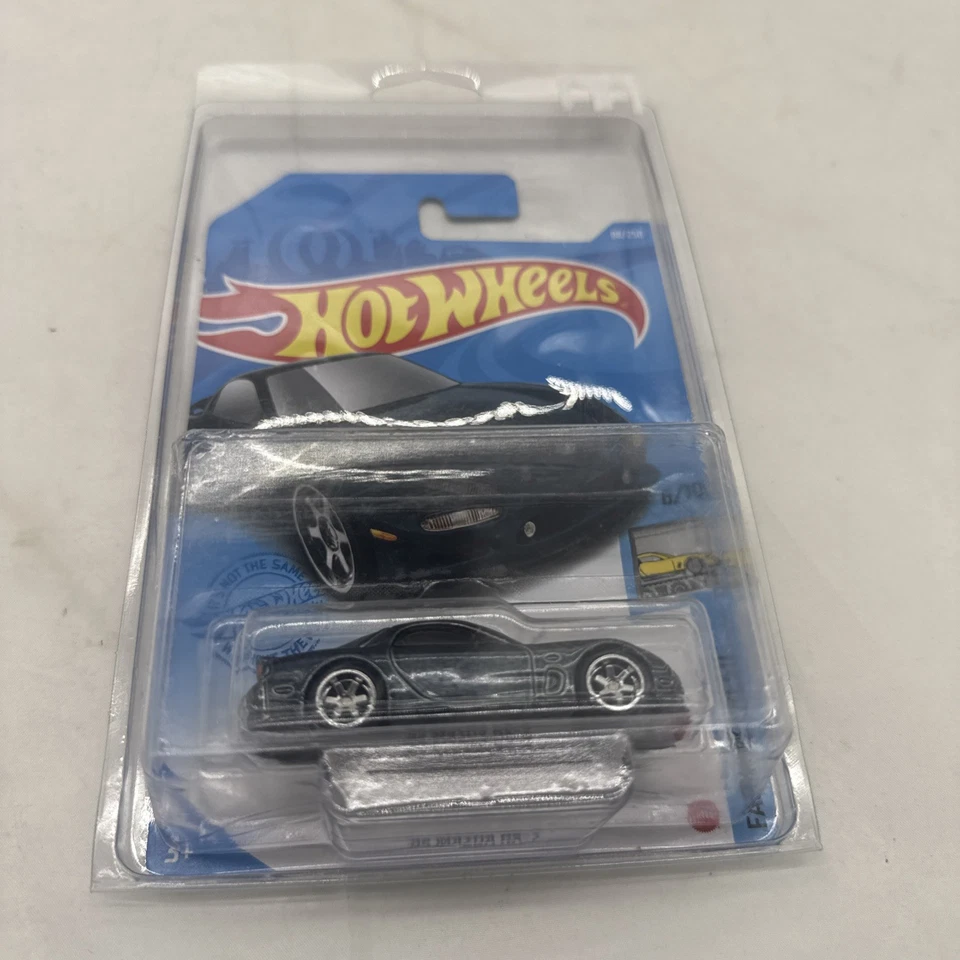 Hot wheels 95 Mazda RX-7 Super Treasure Hunt - Image 3 of 4