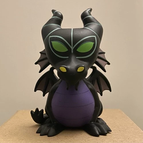 FUNKO DISNEY VILLAINS COMPANIONS MYSTERY MINIS MALEFICENT DRAGON MINI HOT TOPIC