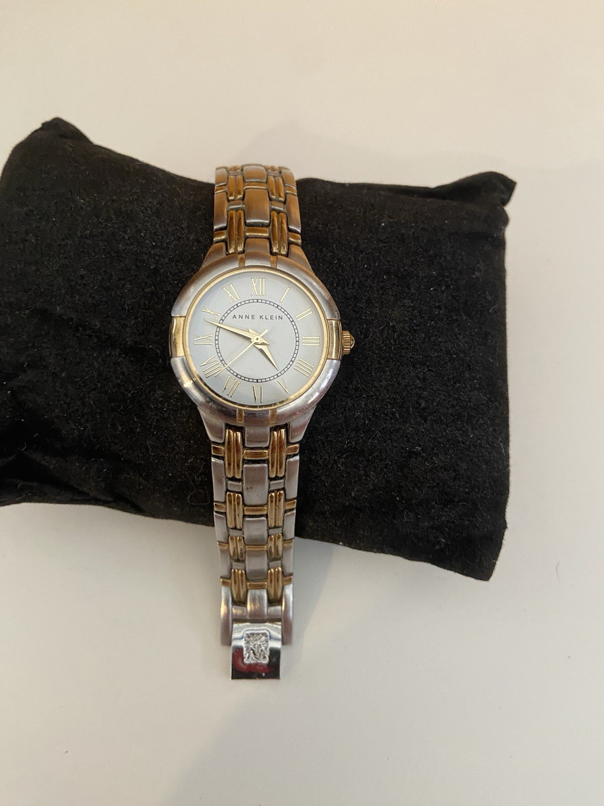 Anne Klein AK2014 y121e Gold Ladies Dress Watch N… - image 1