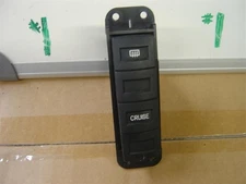 03 SEDONA INTERIOR  CRUISE CONTROL REAR DEFROST SWITCH 05 04 27173