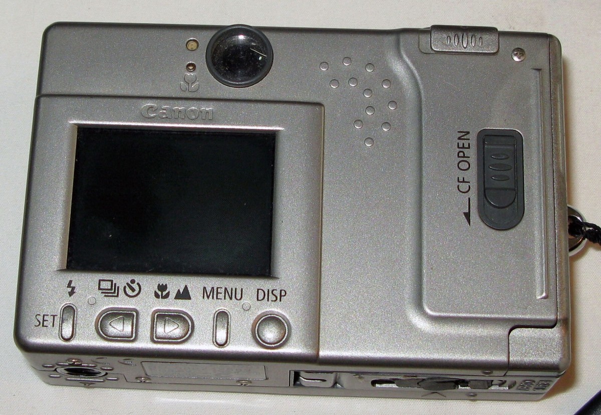 Canon PowerShot S100 12.1MP Digital Camera - Silver for sale Canon PowerShot S100 12.1MP Digital Camera - Silver for sale