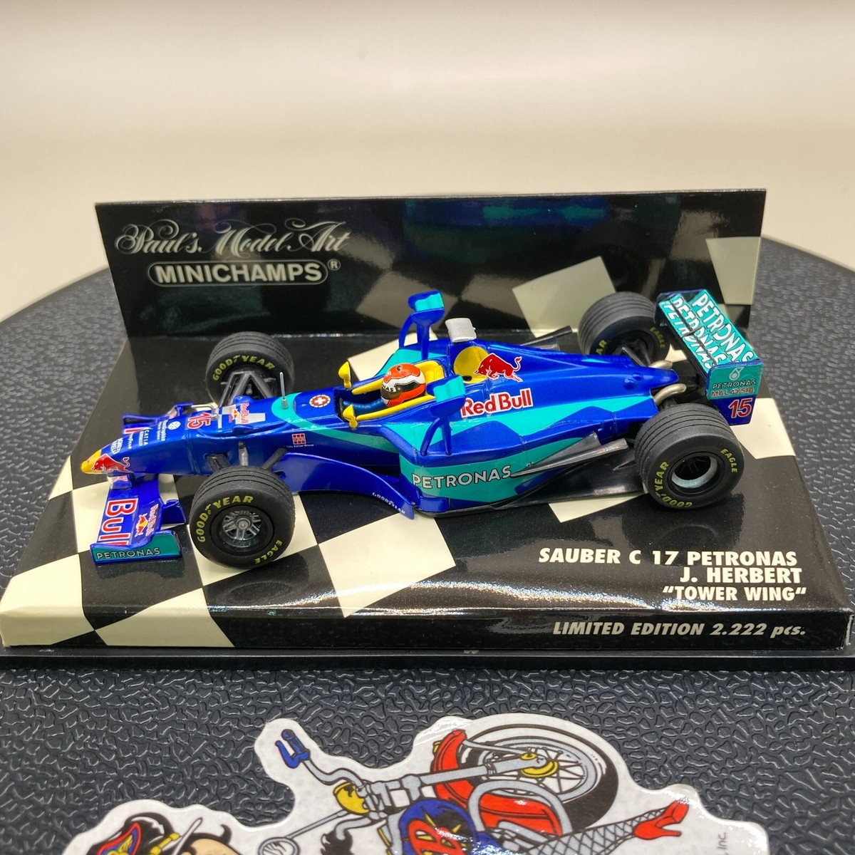 MINICHAMPS 1/43 ジャンアレジ ザウバー C17 ペトロナス MINICHAMPS 1/43 Sauber C17 Petronas Johnny Herbert #15 Tower
