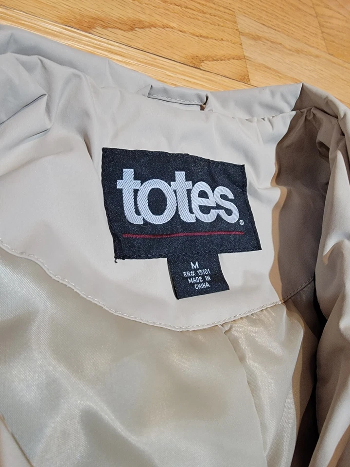Totes nwt short trench coat size medium - Image 4 of 4