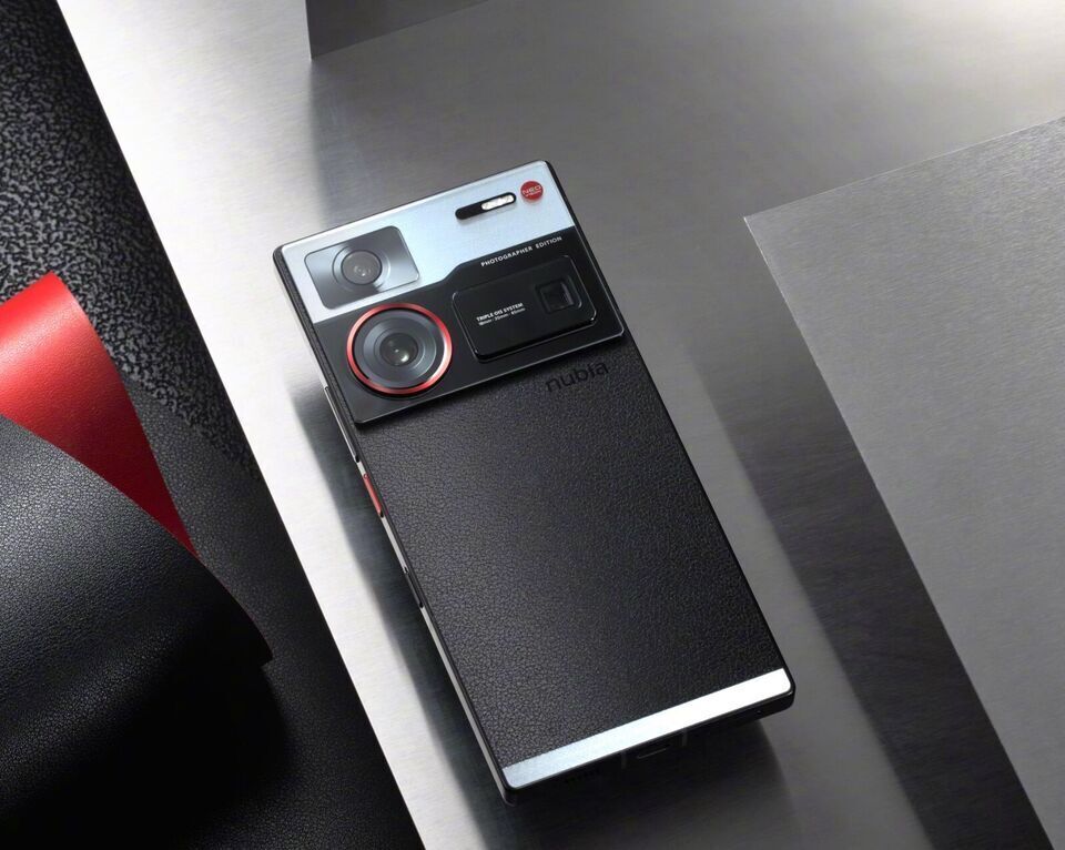 ZTE Nubia Z60 Ultra Photographer Edition 6.8 ZTE Nubia Z60 Ultra Photographer Edition 6.8