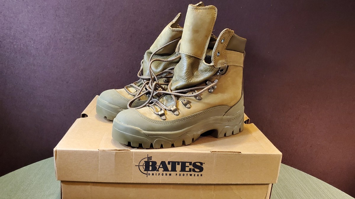 BATES vibrant military  hot weather boots size 5.5 813GrCnPdfL.jpg_BO30,255,255,  main image 2