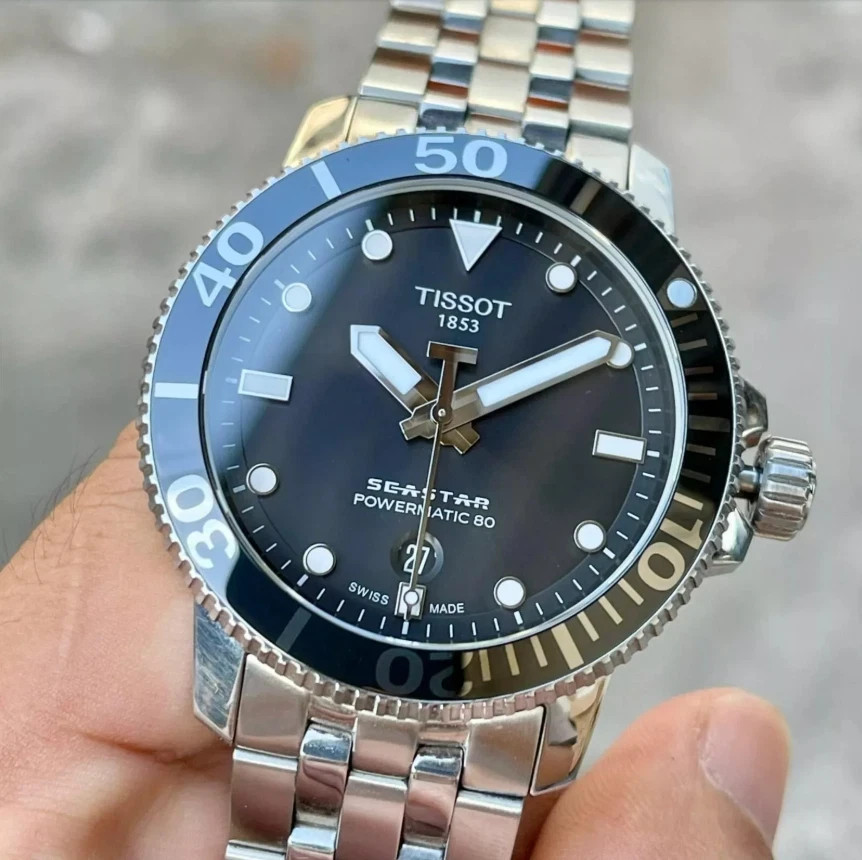 Tissot Seastar 1000 Men's Wristwatch- Powermatic 80 Automatic