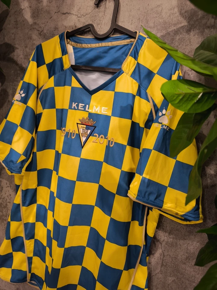 Camiseta Aniversario Original Cádiz CF 2010 Maillot Maglia Camiseta - Imagen 2 de 4