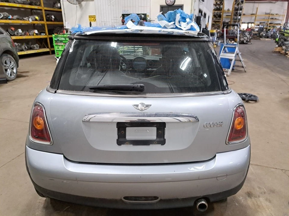 Крышка двигателя 2007 Mini Cooper Minicooper Sku #4152235 - Изображение 3 из 4