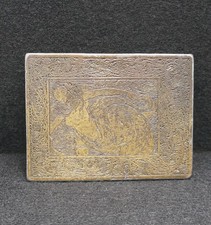 WA11118 VINTAGE 1973 INTRICATE ARTWORK SOLID BRASS BELT BUCKLE