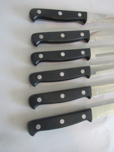 J.A. Henckels International EVERSHARP Stainless Steel KNIFE SET & WOODEN BLOCK