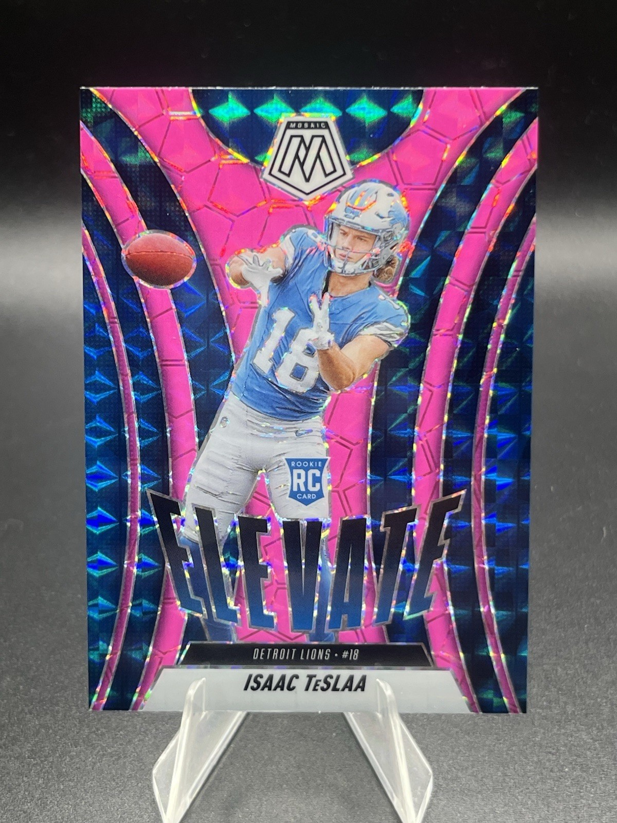 2025 Panini Mosaic Isaac TeSlaa Elevate Pink Prizm Rookie Card RC #8
