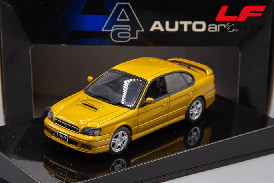 1:43 Subaru Legacy B4 1999 Gold - Autoart - Immagine 2 di 3