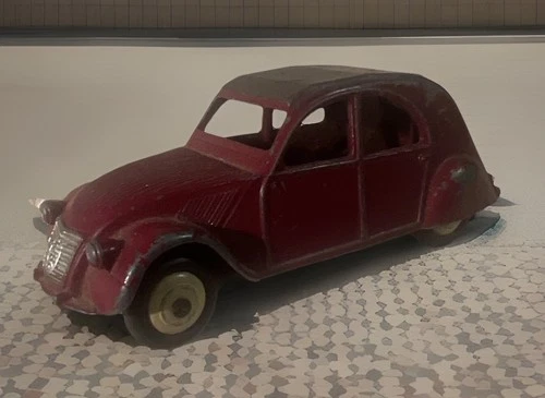 Vintage French Dinky Toys  535 Citroen 2CV  Made In France. Nice