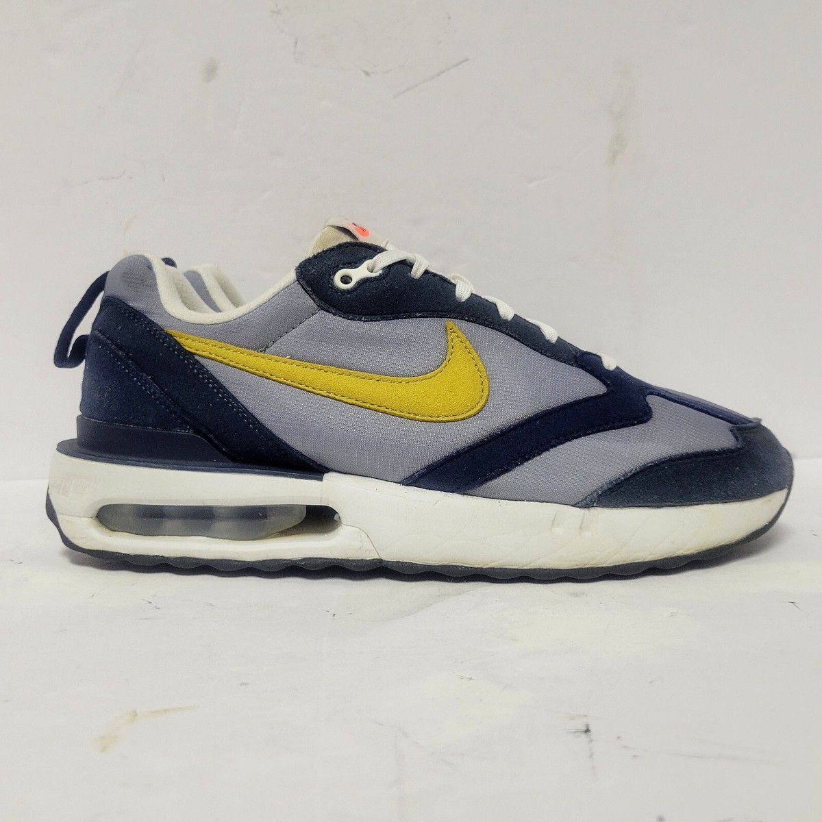 Nike Air Max Dawn Particle Grey Dark Citron Men Sz 8 DJ3624  display picture 2