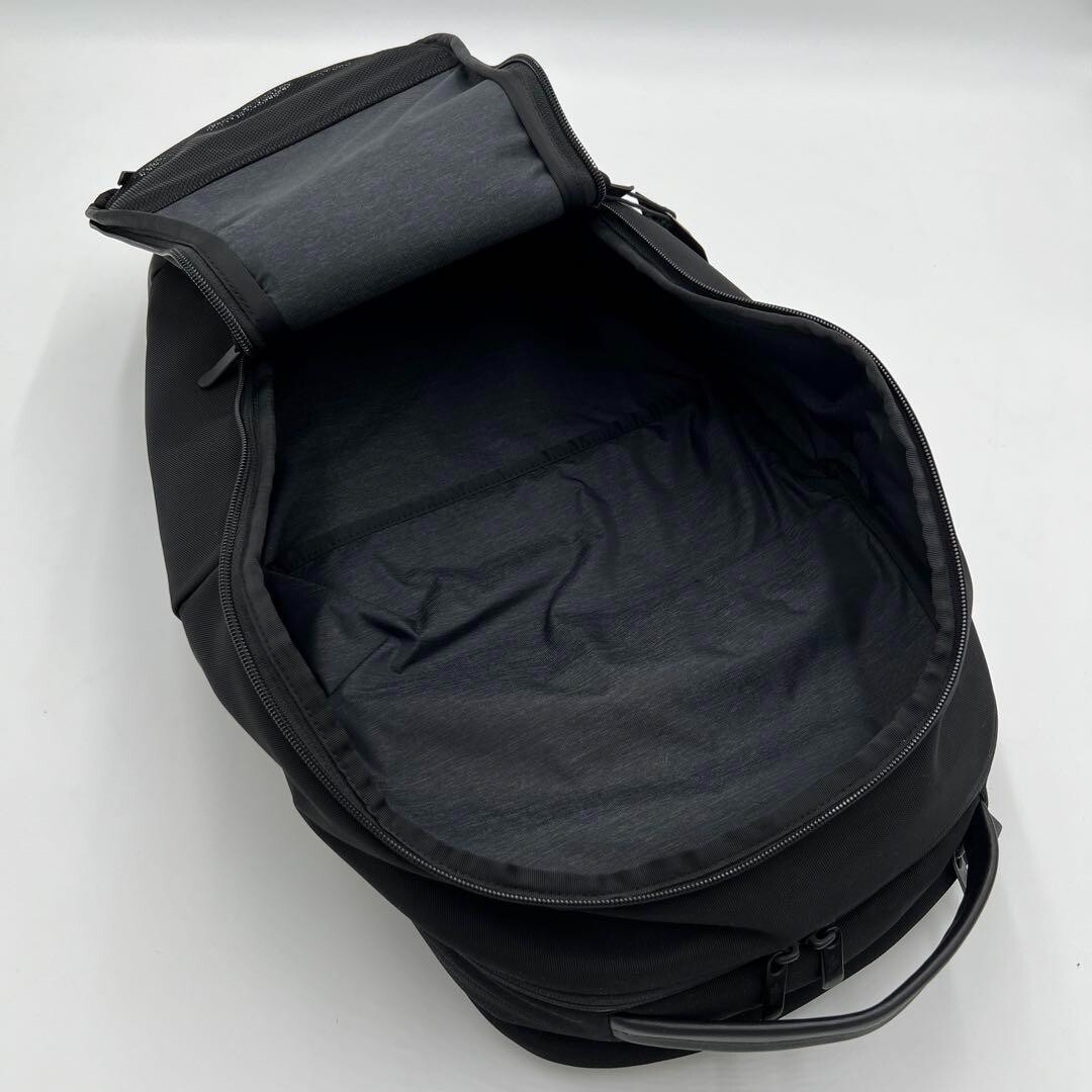 THE NORTH FACE Backpack Roamer Day Bag Black 24L NM82060 Leather