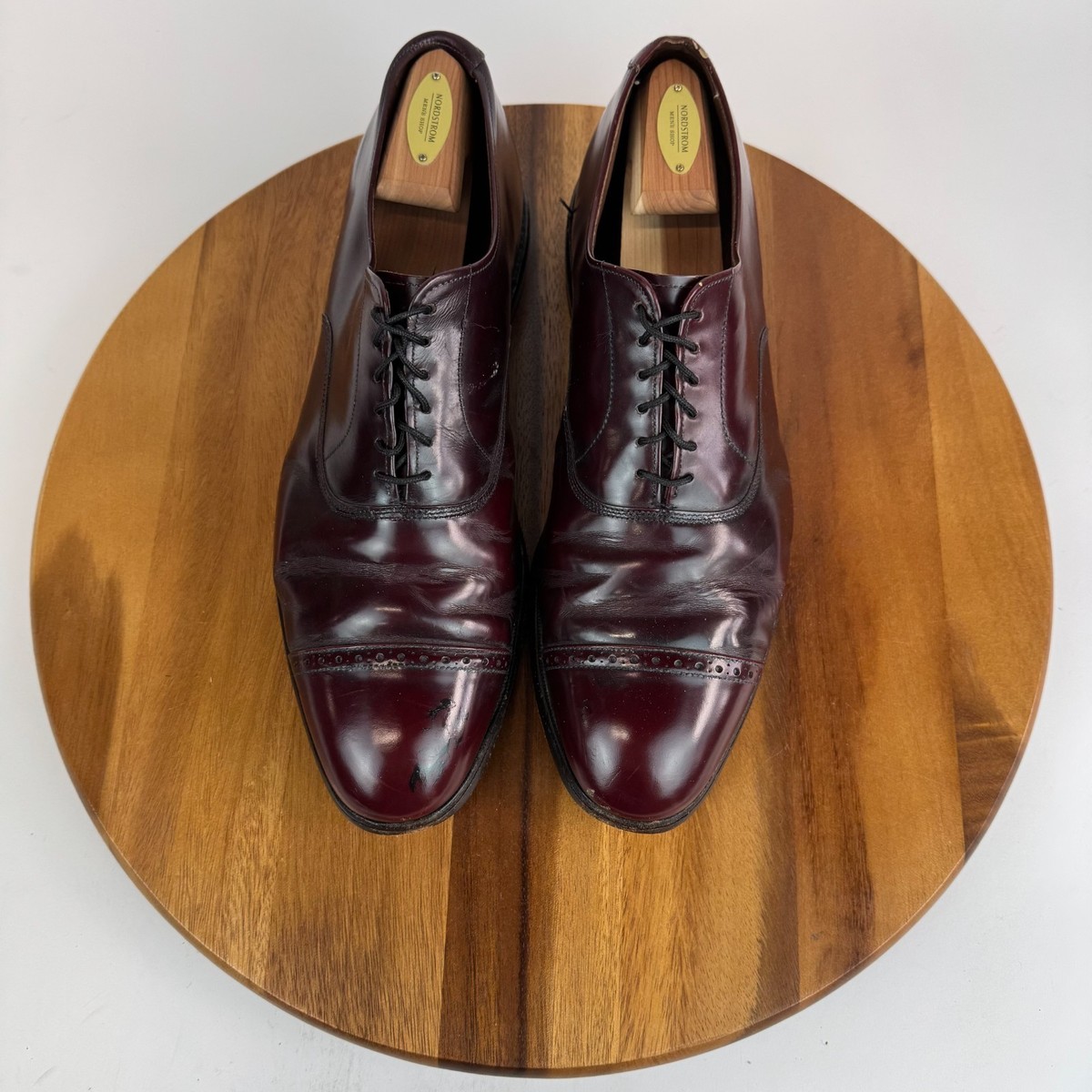 Mens Allen Edmonds Fifth Avenue Burgundy Leather Dress Cap  display picture 1