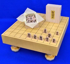 Shogi Board Set with Footed Spruce Board & Aoka Wood Pieces – 33cm/36cm x 6cm