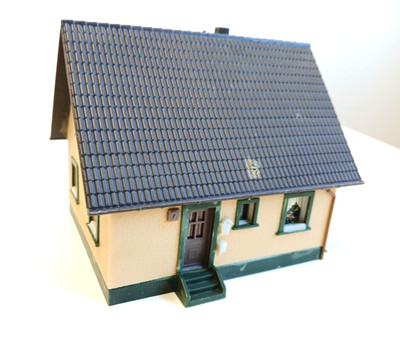 Faller - Stadthaus Einfamilienhaus 130223 - H0 - Gebäude Haus gebaut ---- DK 112