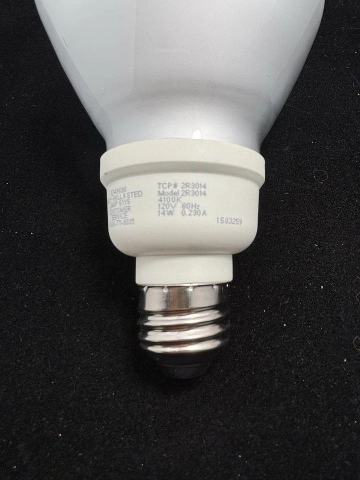 ⚡️2-lot⚡️TCP R30 Compact Fluorescent Bulbs - Image 4 of 4