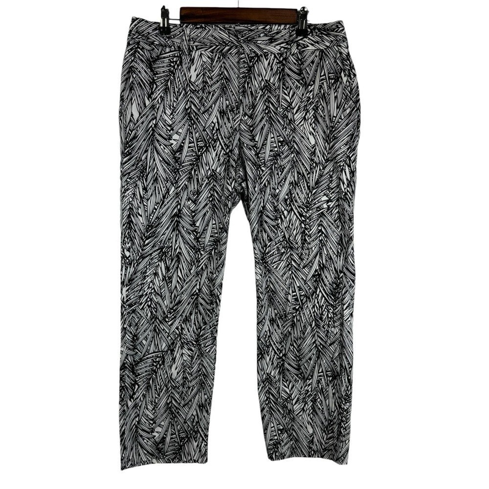 Coldwater Creek Natural Fit Bamboo Leaves Capri Pants Women's 8 Black White