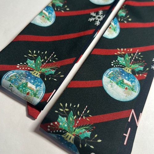 Two Thin Christmas Purse Scarves/ Hair Ties / Scarves- #863 - Picture 4 of 6