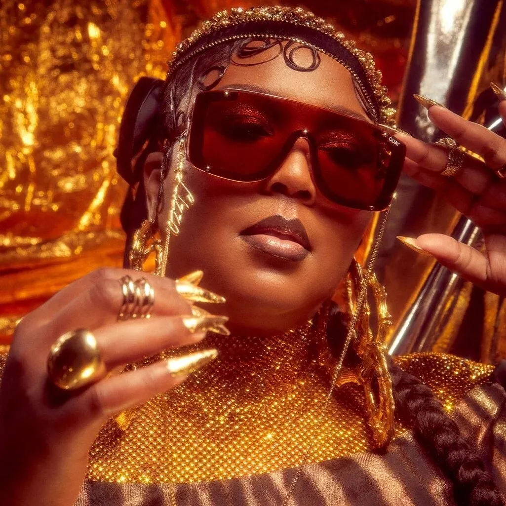 Quay Australia X Lizzo Hold For Applause Tort Bronze Shield Sunglasses