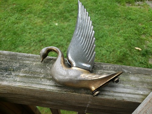 Vintage Swan Hood Ornament GOLD SILVER WINGS TRUCK- CAR- RAT ROD HOTROD HOT ROD - Picture 13 of 18