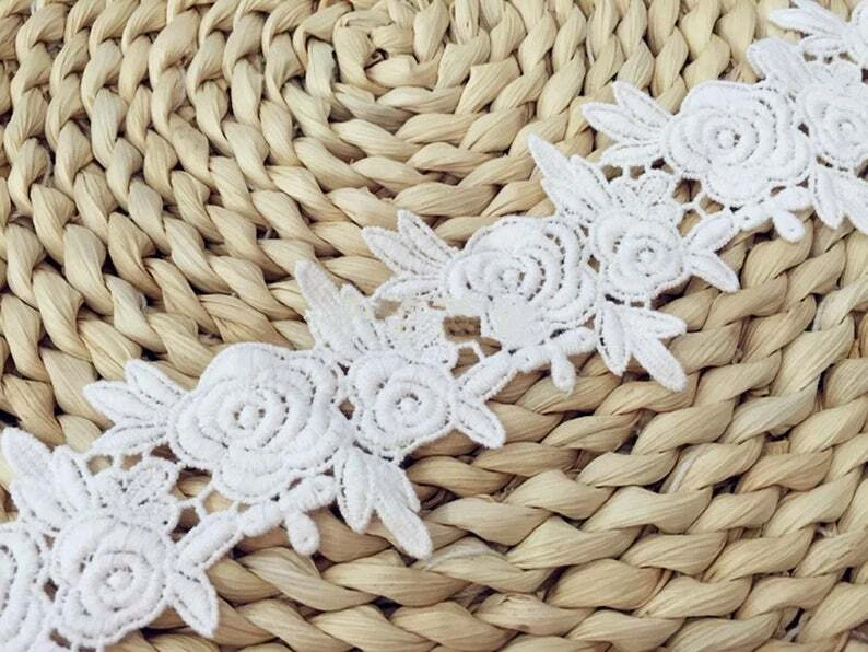 Borde de encaje de algodón guipur rosa bordado ganchillo blanco roto vintage 2 yardas Foto 4 de 4