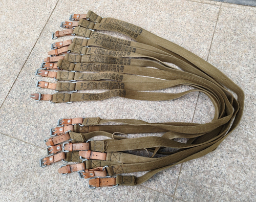 10 pezzi rimanenti originali militari cinesi SKS 63 scatola munizioni cinghie - Foto 2 di 12