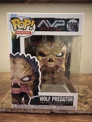 Funko POP! Movies Aliens vs Predator Wolf Predator #1998 w/Protector 