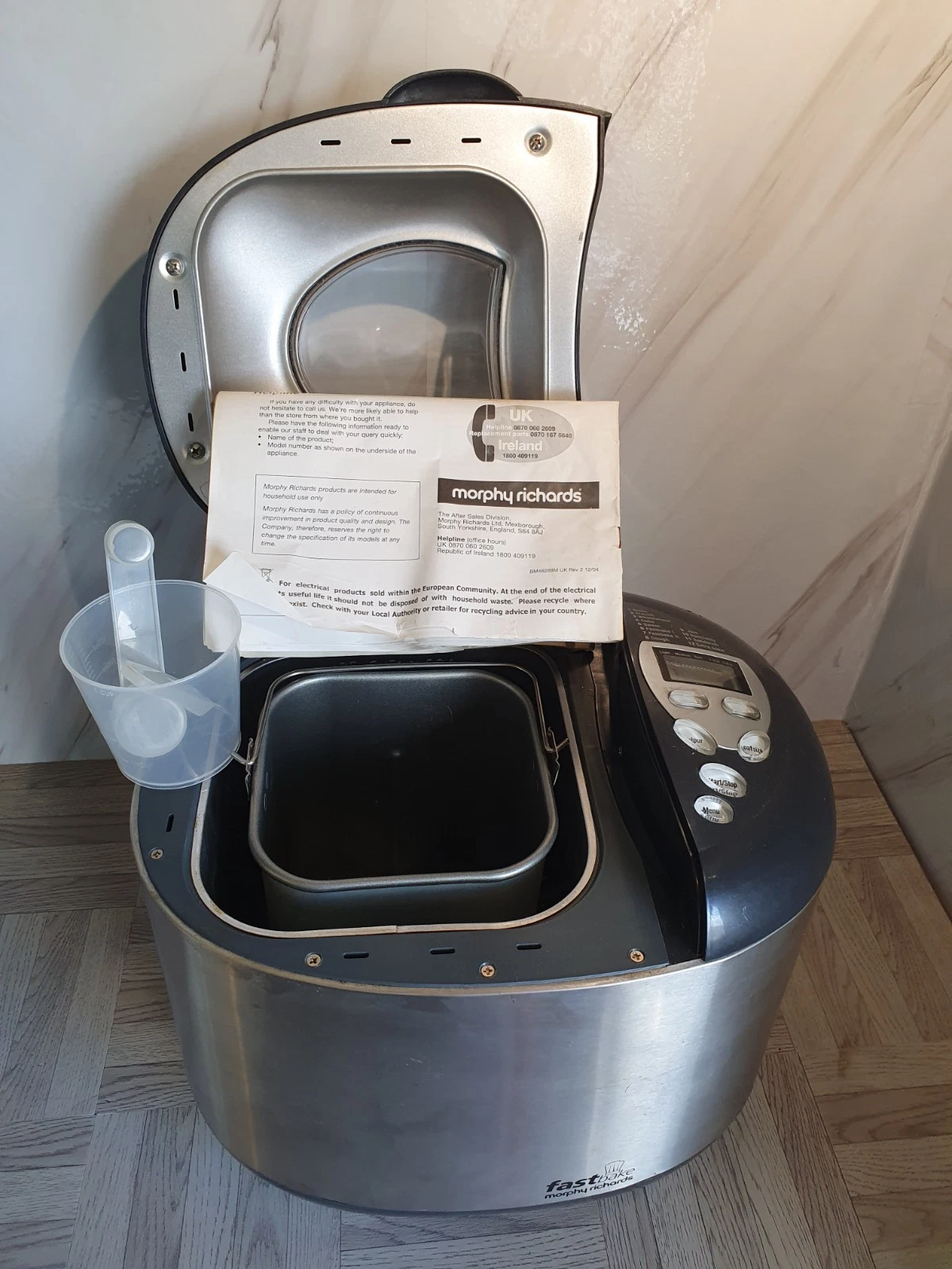 Morphy Richards Fastbake Bread Maker Instructions Jugs Silver & Black (48268)