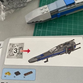 LEGO Star Wars: Resistance X-Wing Fighter (75149) Incomplete