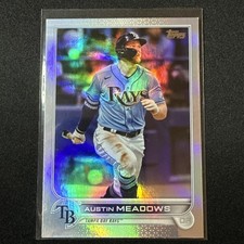 AUSTIN MEADOWS - 2022 Topps - Rainbow Foil Parallel - Card 152