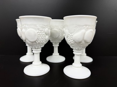 5 Vintage Westmoreland Milk Glass Della Robbia Goblets Stema Glases 6''