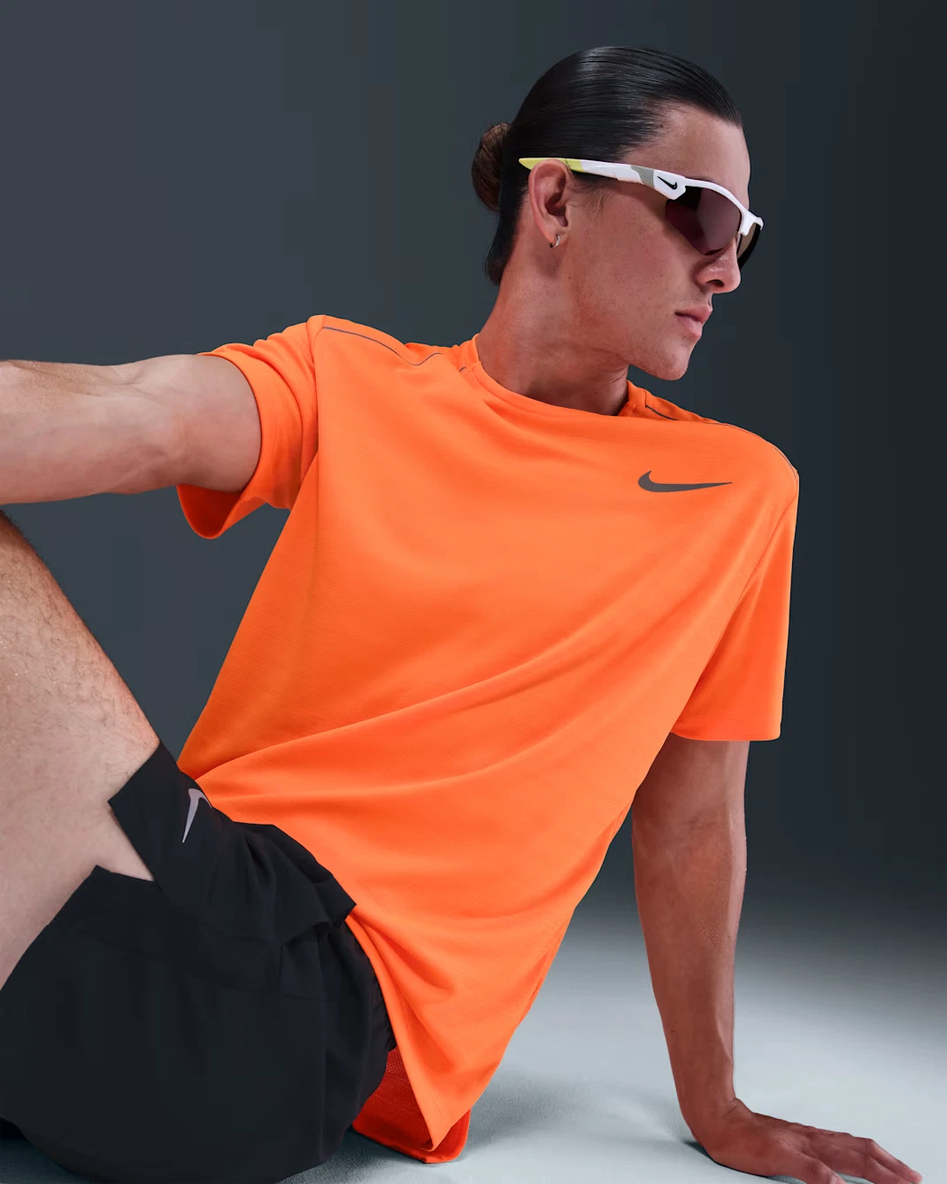 Nike Miler 1.0 "Total Orange" Top T-Shirt - Size Small - FZ4782-717 New