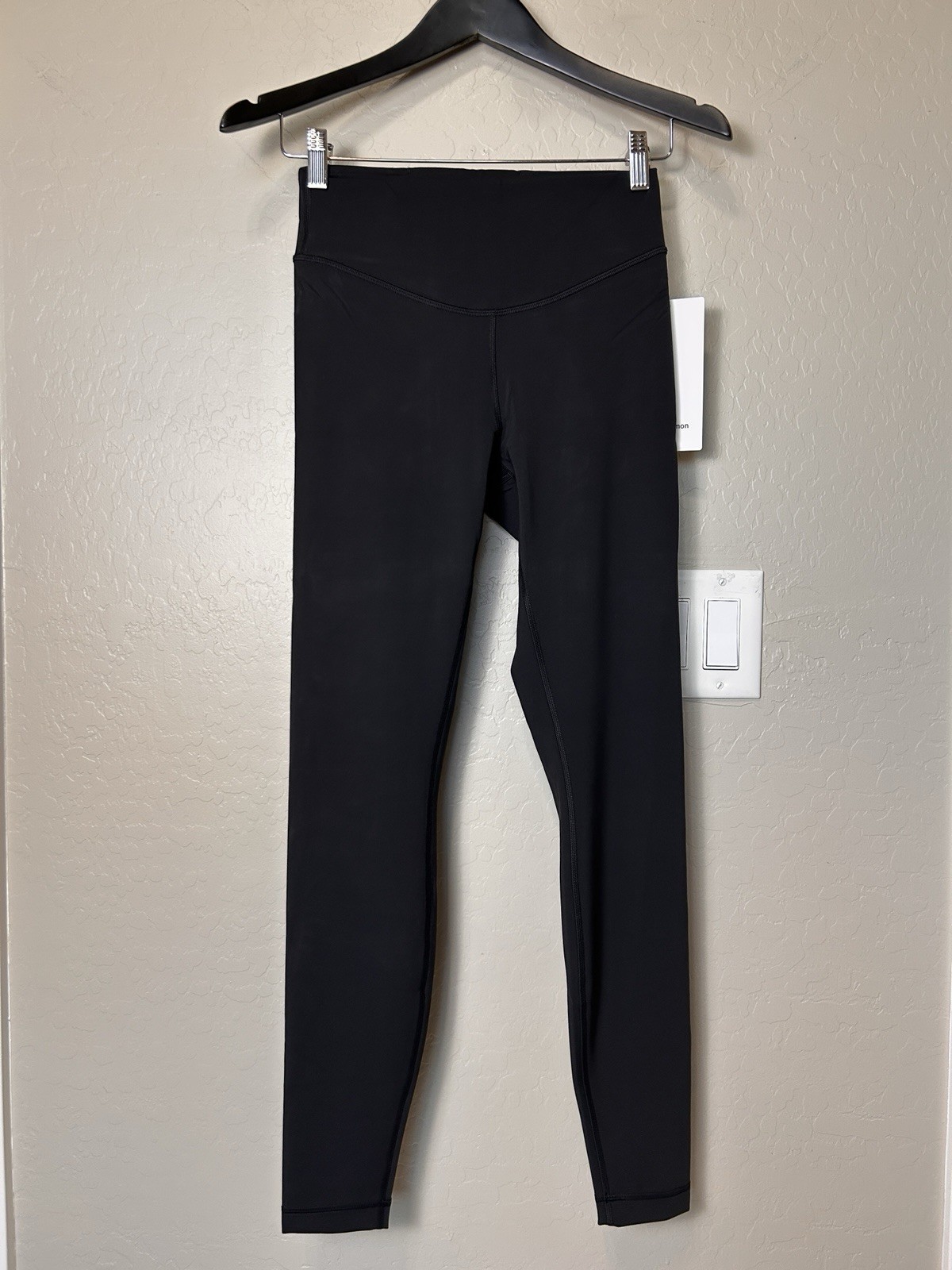 NWT Lululemon Wunder Under Smoothcover HR Tight 28” - BLACK - Size 6
