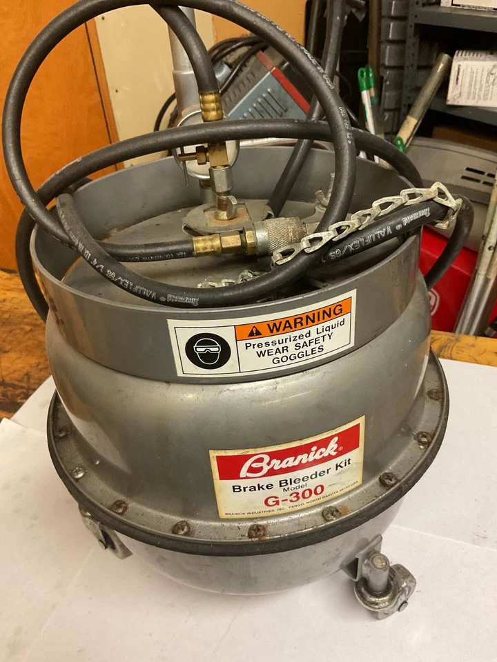 Branick Brake Fluid Bleeder Kit Pressure Dot4 Dot3 Tank G-300 - Image 2 of 2