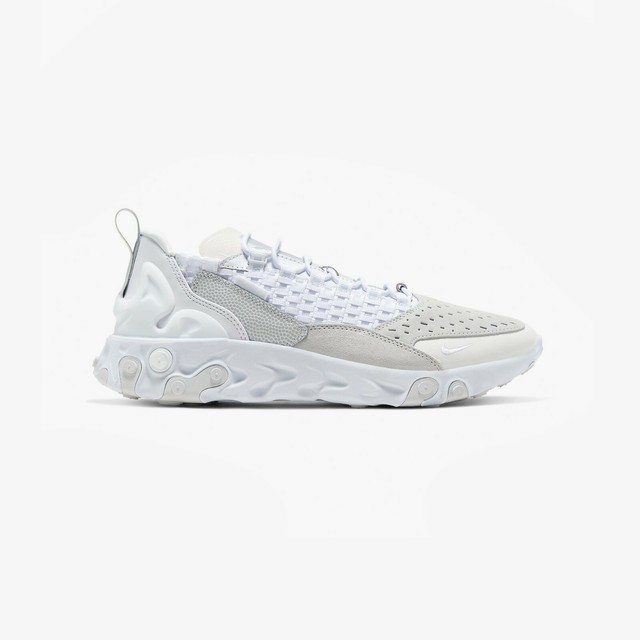 triple white nike react