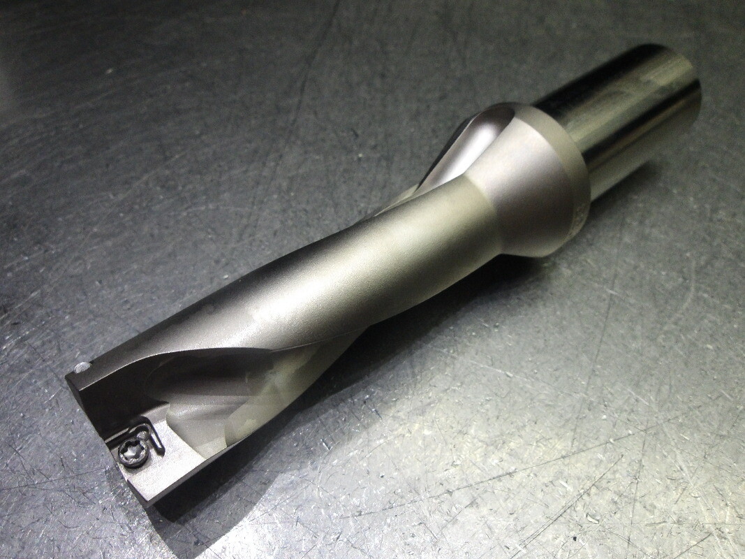 Mitsubishi 22mm Coolant Thru Indexable Drill 25mm Shank