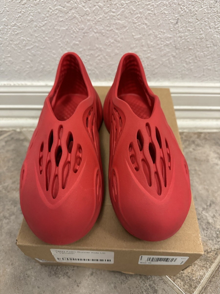 adidas YEEZY FOAM RUNNER 28.5センチ KIDS ADIDAS YEEZY FOAMRUNNER FOAM RUNNER VERMILLION RED PS