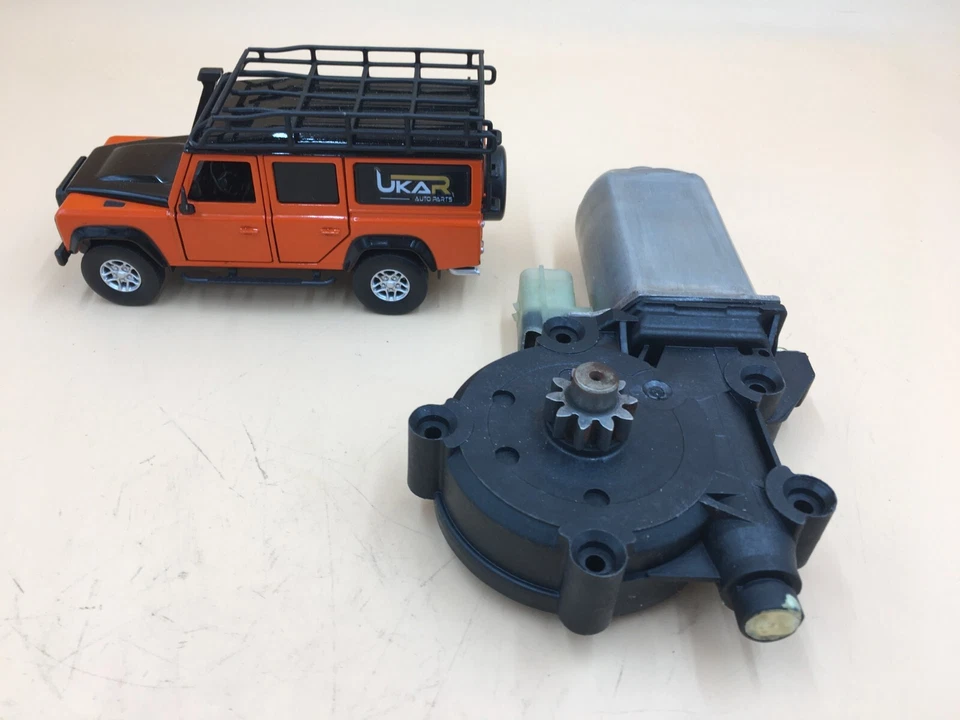 Land Rover Range Rover P38 MOTOR ELEVADOR DE VENTANA IZQUIERDO DELANTERO TRASERO Parte # ASR2499 Foto 2 de 4