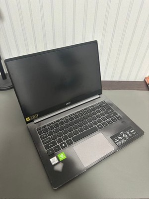 Acer Swift 3 SF313-52-526M 13.5 Laptop i5-1035G4 8GB 256GB SSD Win11 Home NVIDIA
