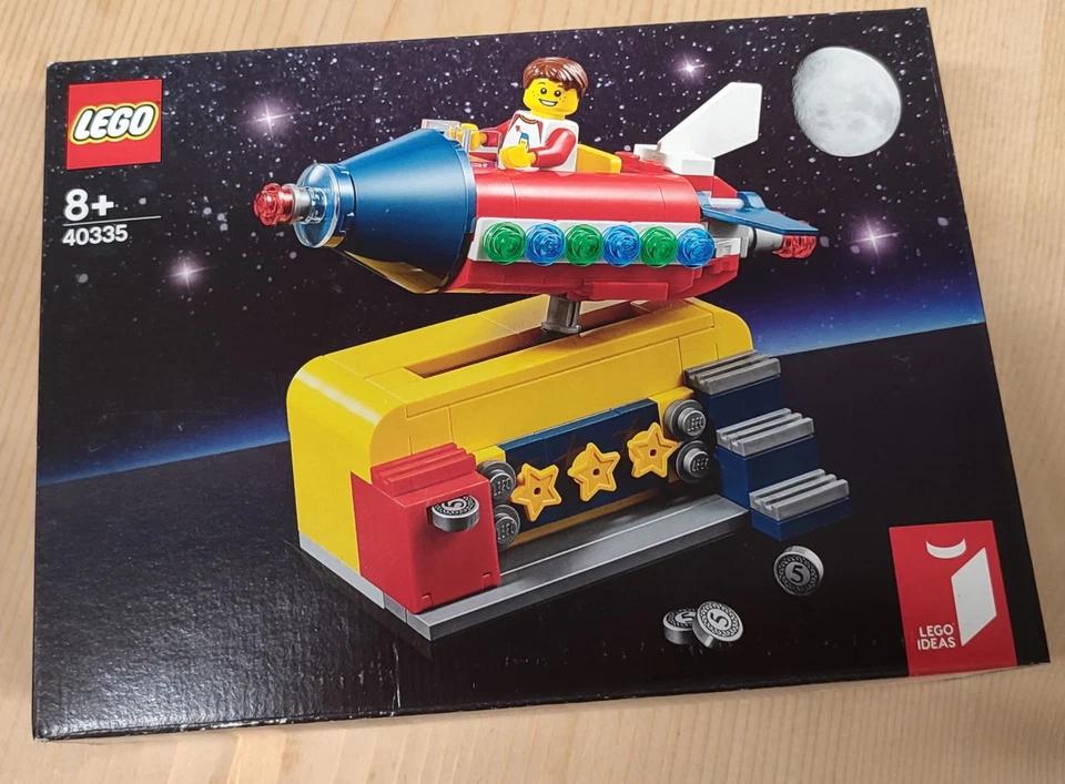 LEGO Ideas 40335 Space Rocket Ride, Foto 3 von 3
