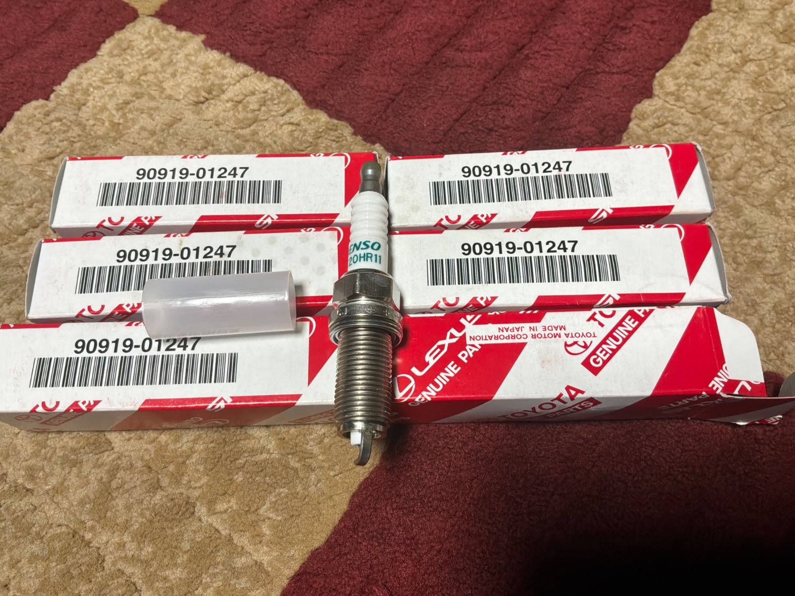 Toyota Lexus Spark Plugs 90919-01247 Iridium OEM