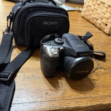 Fujifilm FinePix S8100FD Digital Camera Black Tested Working With Carry Bag