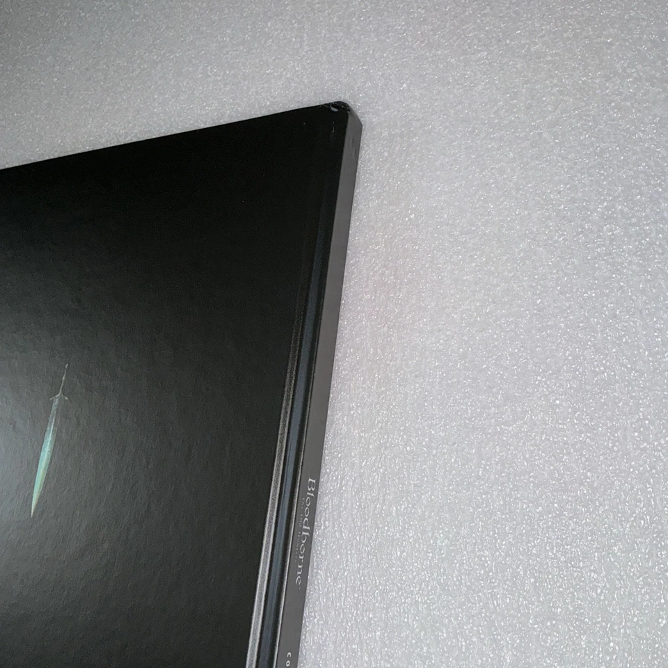 Bloodborne The Old Hunters Collector's Edition Guide by Future Press VGC RARE - Image 3 of 4